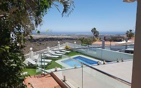 Holiday Home Villa Fonzie Montana La Data